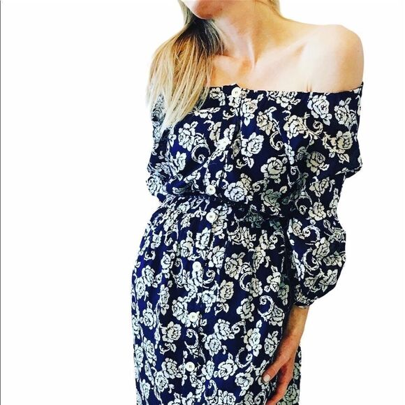 NWT THEKORNER Off the Shoulder Navy Maxi Dress - Picture 5 of 7